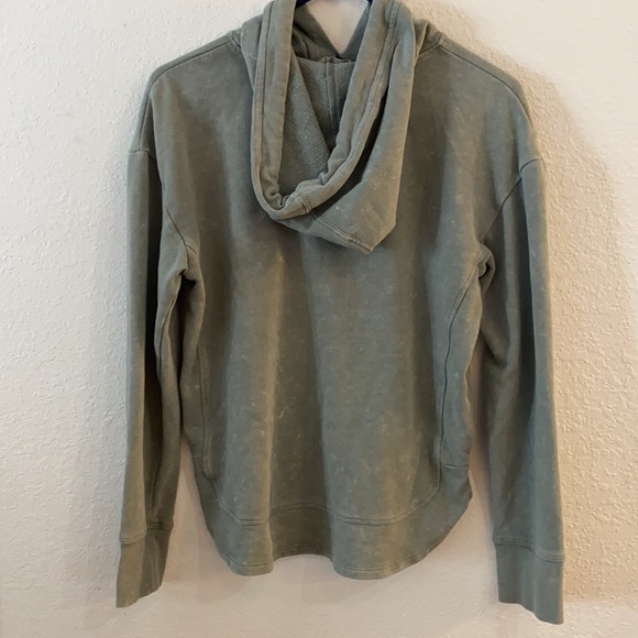 Sweatshirt - Picture 3 of 3